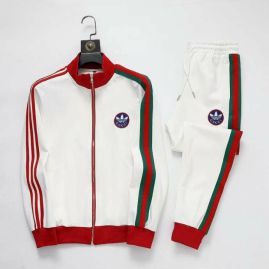 Picture of Gucci SweatSuits _SKUGucciM-3XL25wn7628549